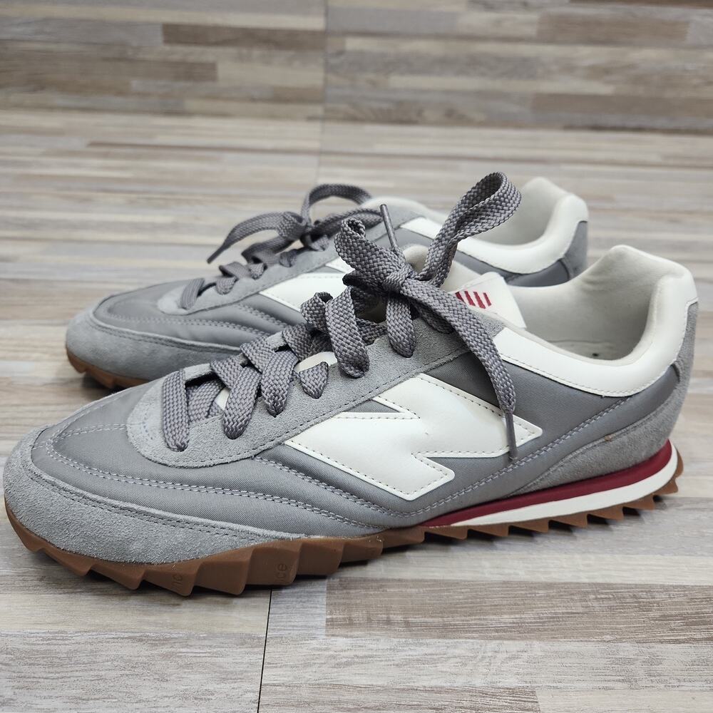 New Balance RC30 Gray Men’s 12.5 D Athletic Shoe. Gray Suede EX Condition